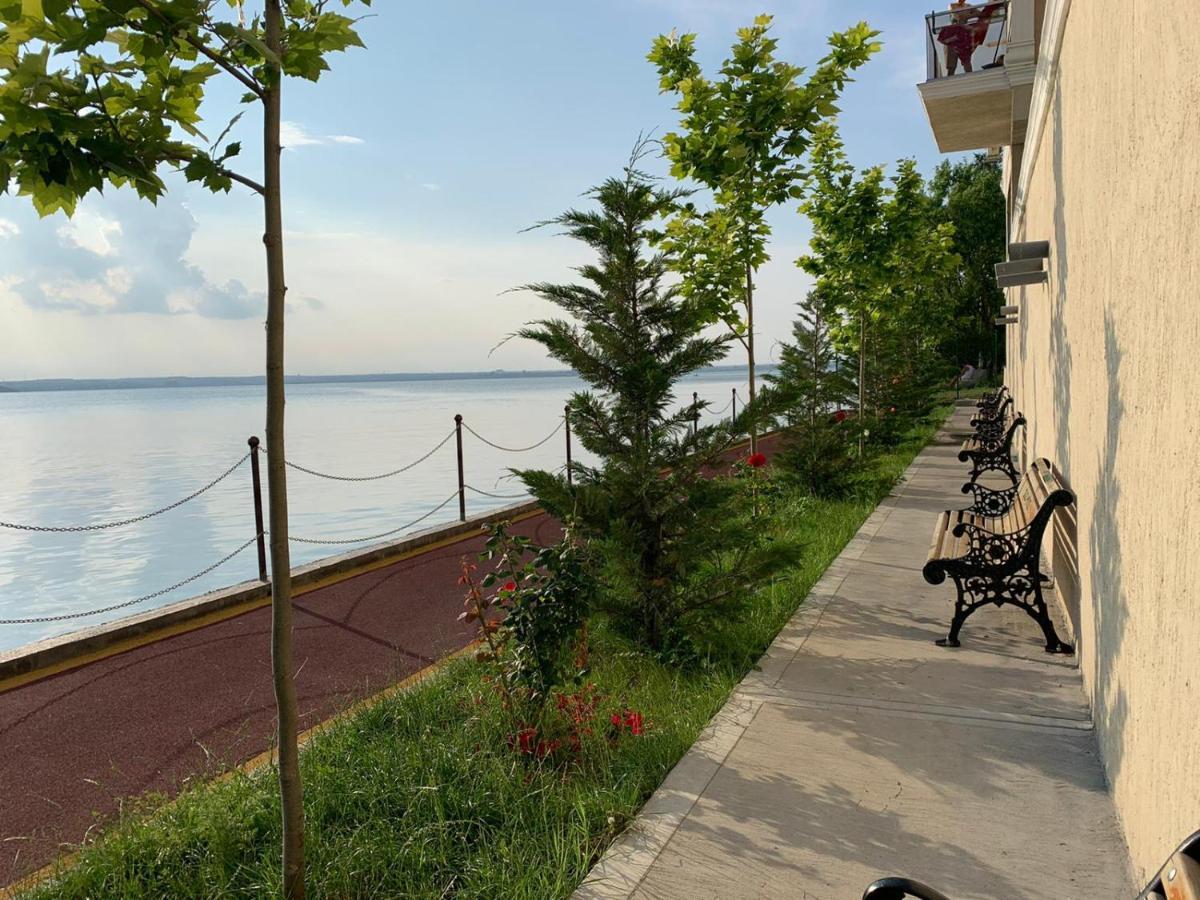 Sunrise Mamaia Apartment Exterior photo